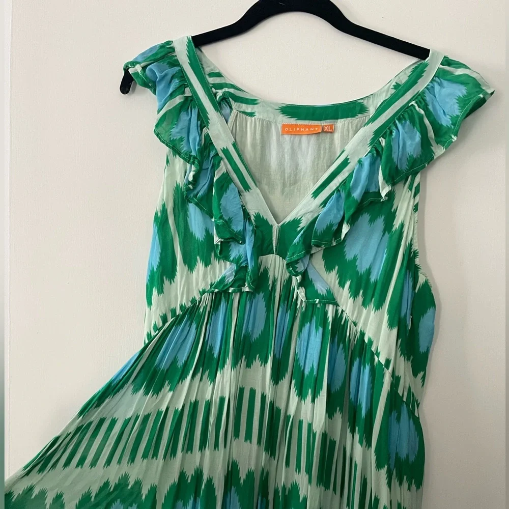 Oliphant Green and Blue V-Neck Dress - Picture 3 of 5